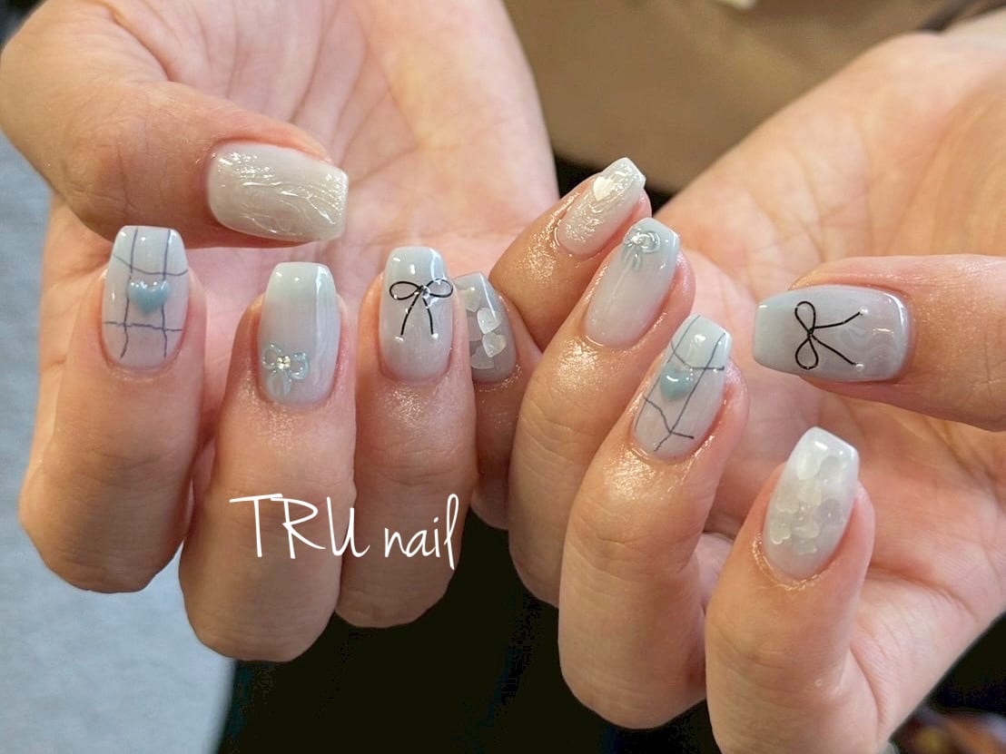 TRU NAIL & EYE 高円寺店（中野）のメンズ眉毛サロン店内写真 1枚目