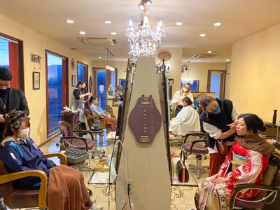 Artis Salon BRILLER 店内写真 1枚目