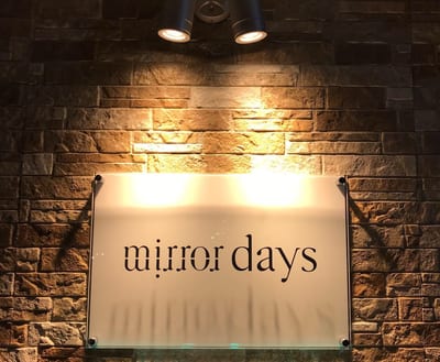 mirror days 店内写真 2枚目