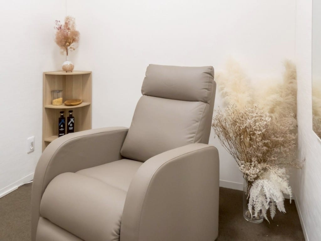 IMPACT BEAUTY 問屋町(岡山)のメンズ眉毛サロン店内写真 1枚目