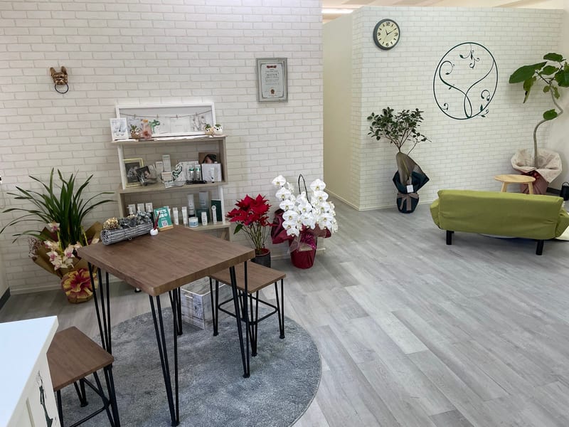 Total beauty salon Luana(岡山)のメンズ眉毛サロン