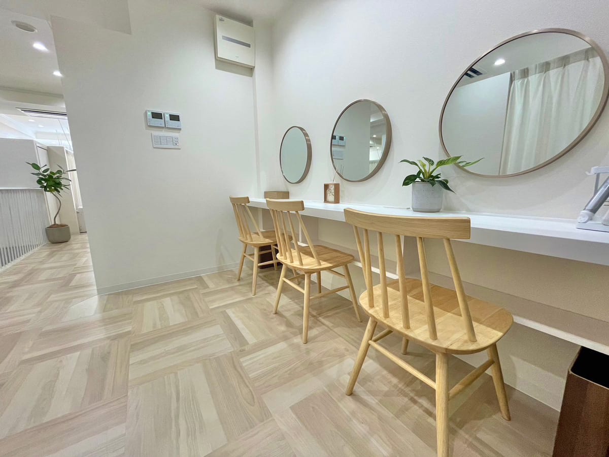 My sweet salon 岡山店 -マイスウィートサロン-(岡山)のメンズ眉毛サロン店内写真 1枚目