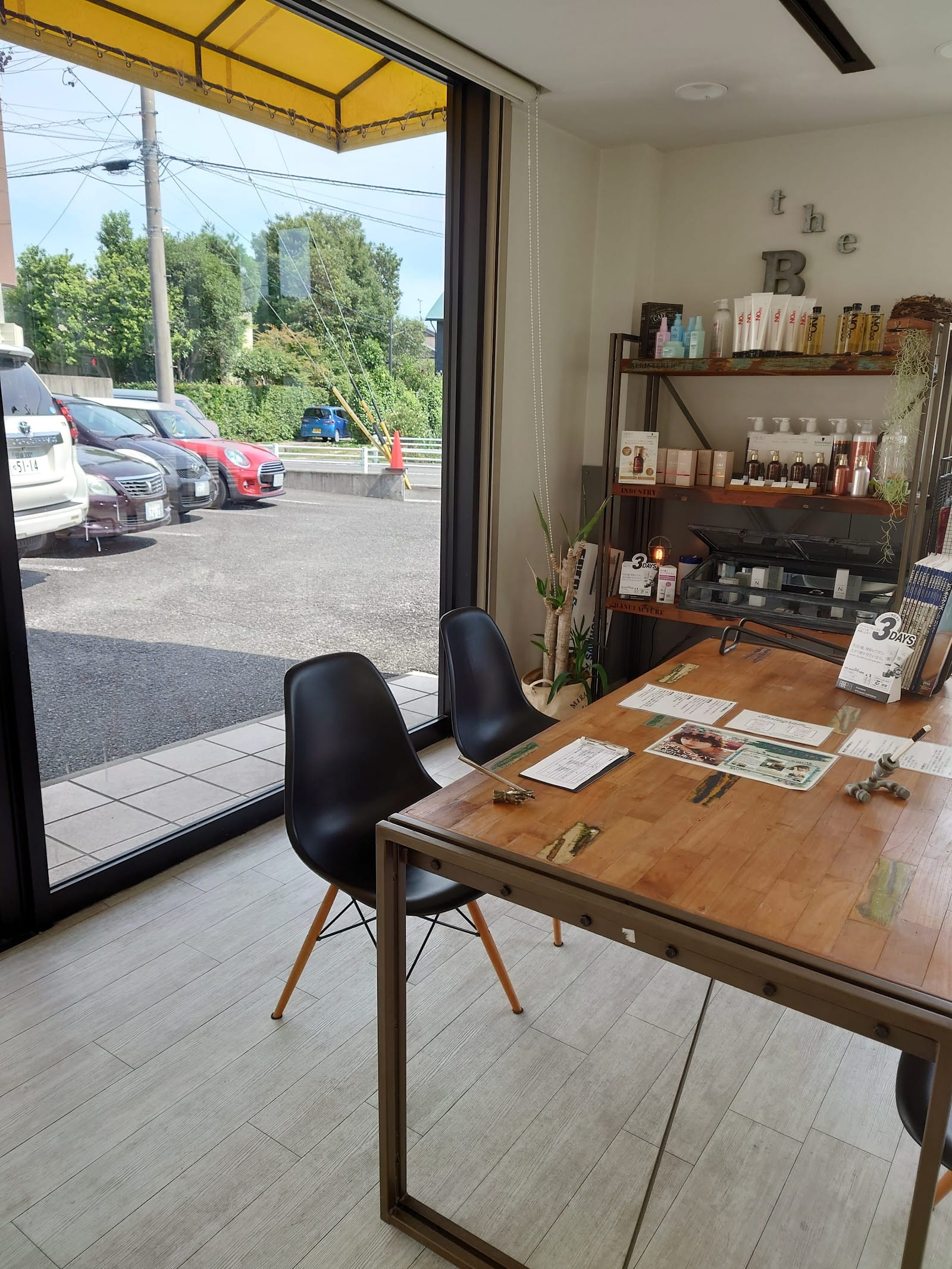eyelash the B 岡崎店(岡崎)のメンズ眉毛サロン店内写真 1枚目