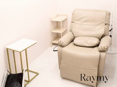 Raymy-eyelash.eyebrow 店内写真 2枚目