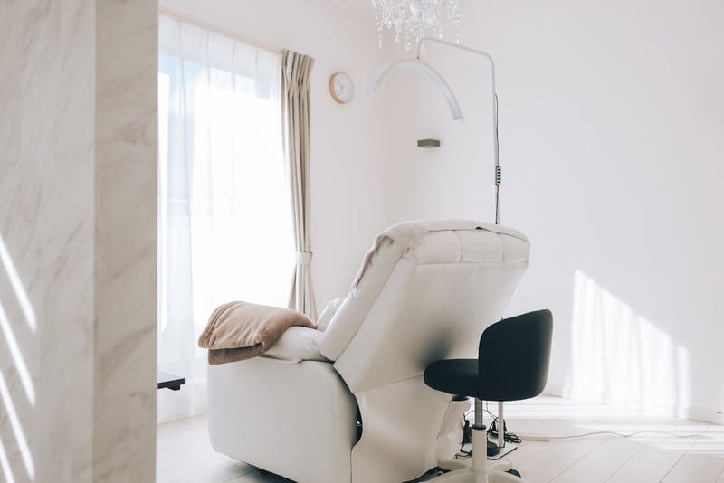 Total Beautysalon Luxelle（大曽根）のメンズ眉毛サロン