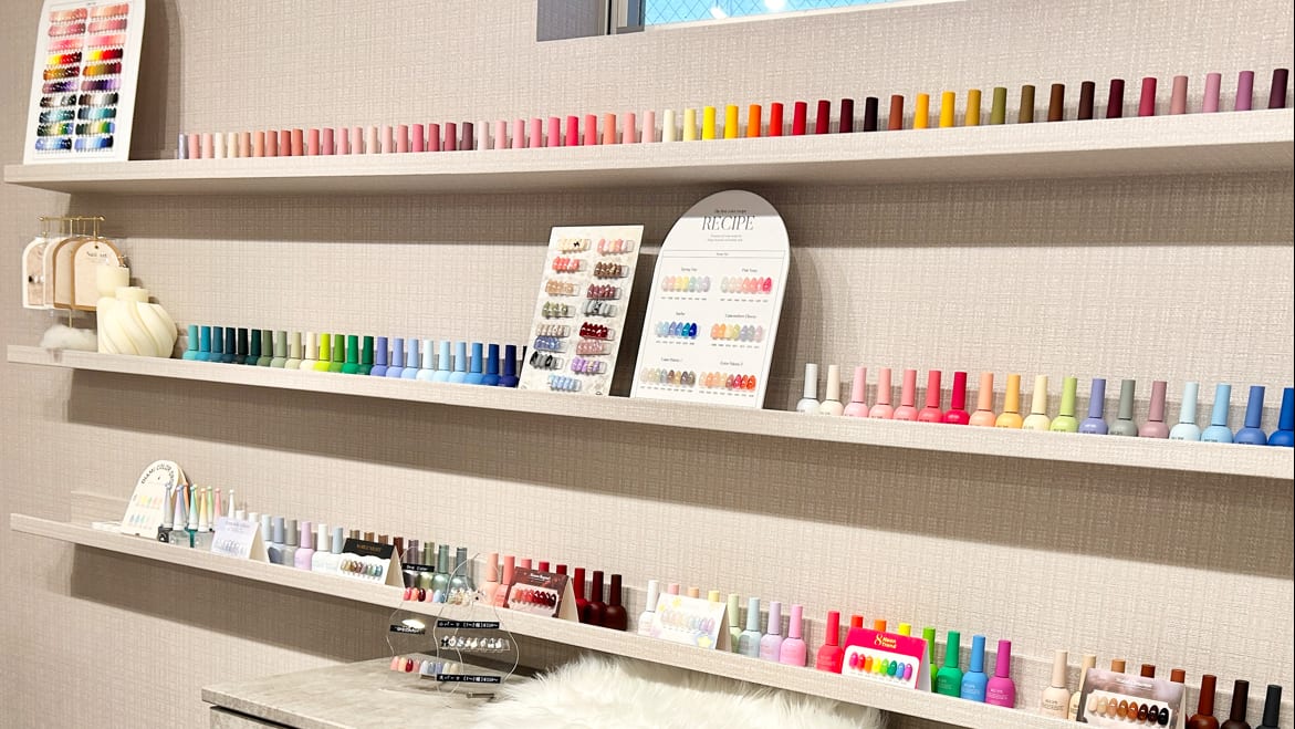 naileyesalon&school Lycka(三宮)のメンズ眉毛サロン店内写真 1枚目