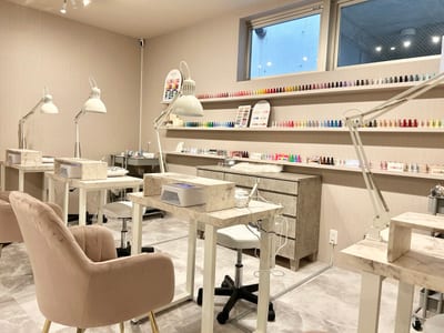 naileyesalon&school Lycka 店内写真 2枚目