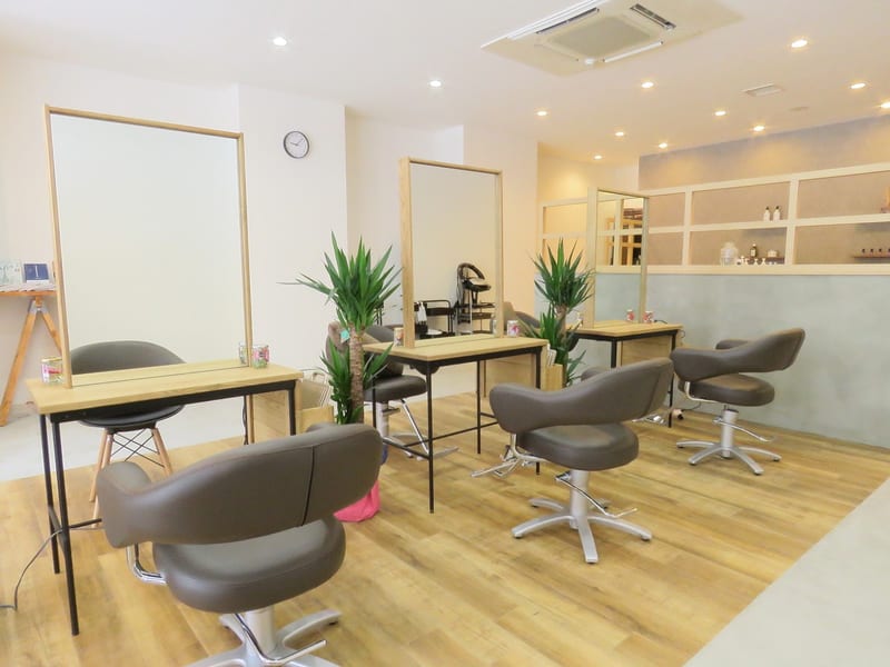 Alo's EYESALON(札幌)のメンズ眉毛サロン