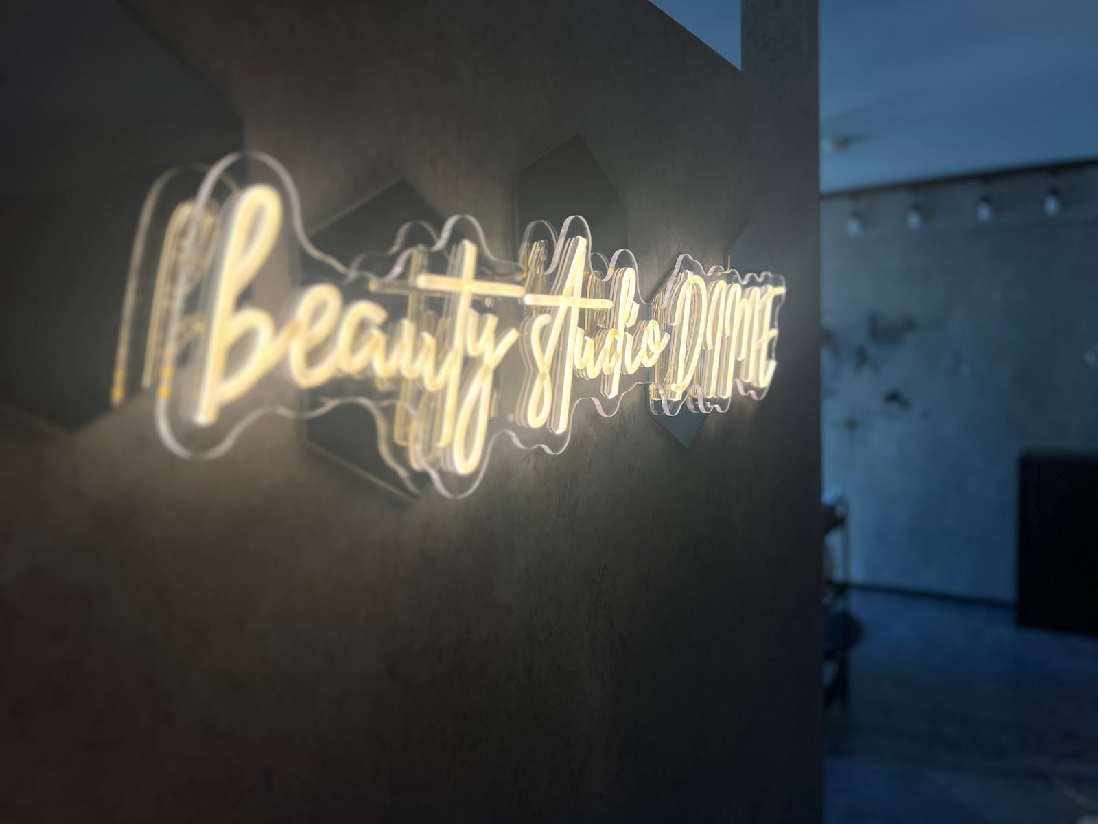 Beauty Studio DIME 仙台店(仙台駅)のメンズ眉毛サロン店内写真 1枚目