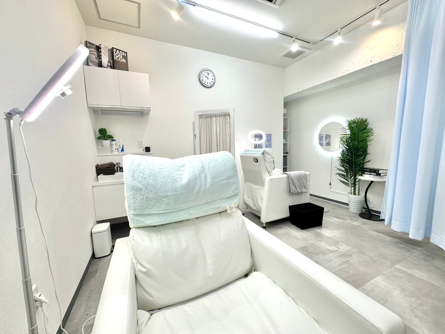 ao.eyelash 渋谷/表参道(渋谷)のメンズ眉毛サロン店内写真 1枚目