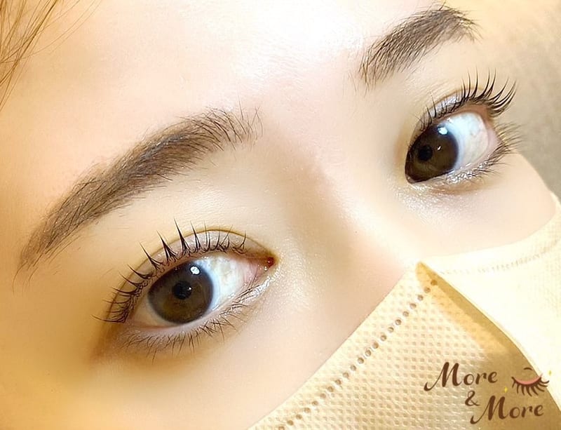 More&More~eyelash_hair make~千歳船橋店(下北沢)のメンズ眉毛サロン