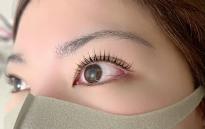 eye lash salon HUQUE＋フクゥ 店内写真 1枚目