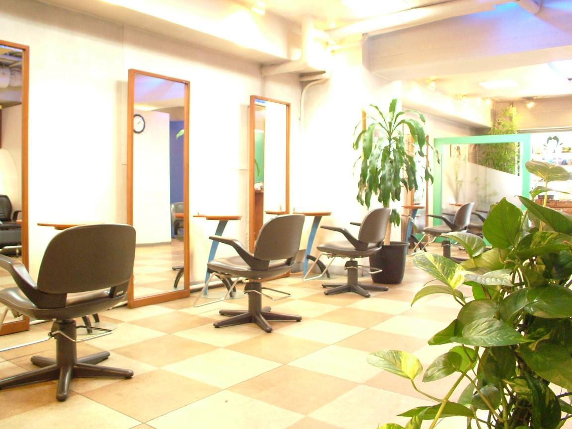 HAIR COUTURE MIYO(品川)のメンズ眉毛サロン店内写真 1枚目