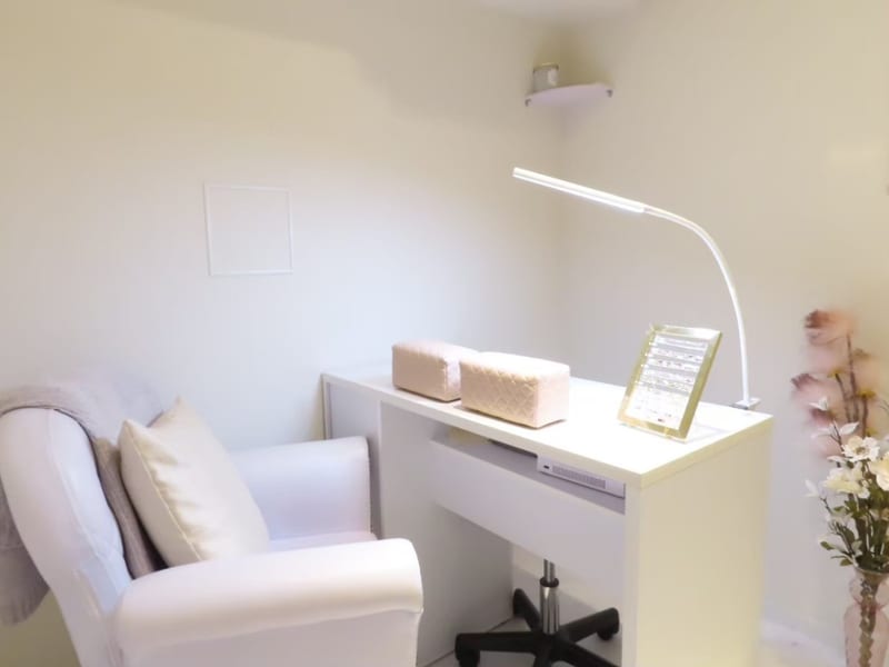 BeautySalon J(新宿)のメンズ眉毛サロン