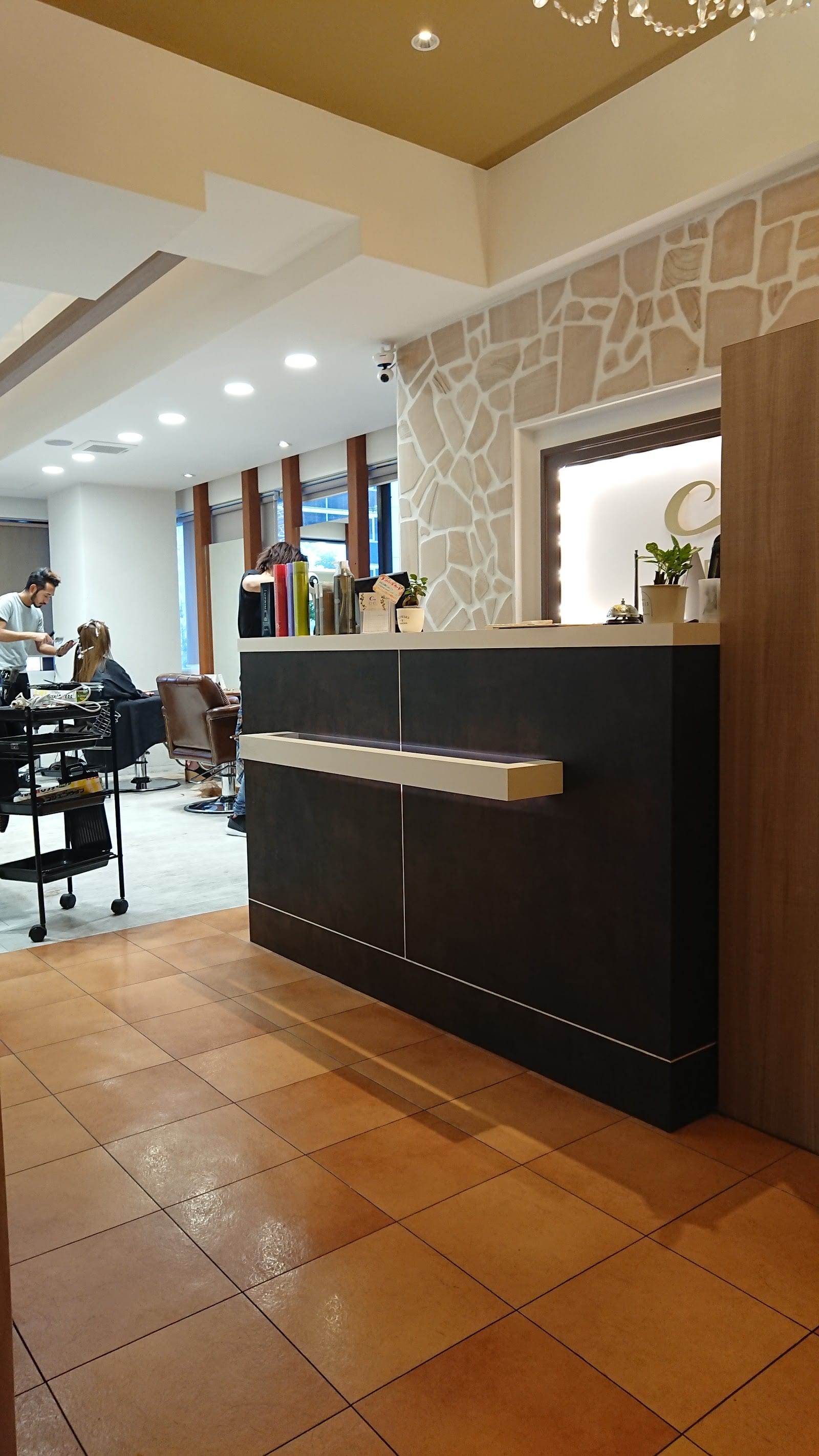 Eye Salon Ciel(心斎橋)のメンズ眉毛サロン店内写真 1枚目