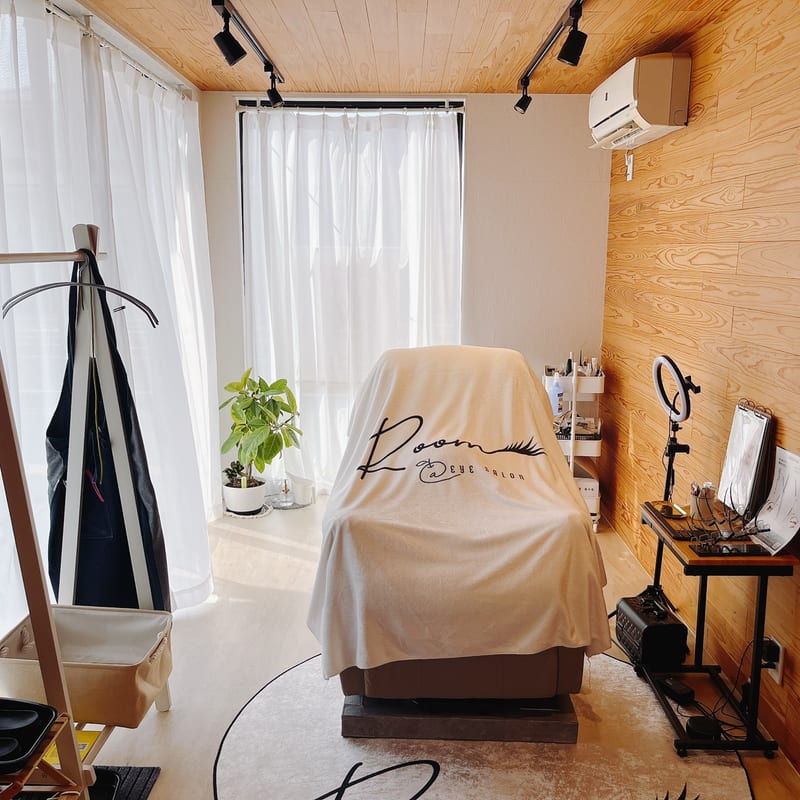 eye salon Room(多久)のメンズ眉毛サロン
