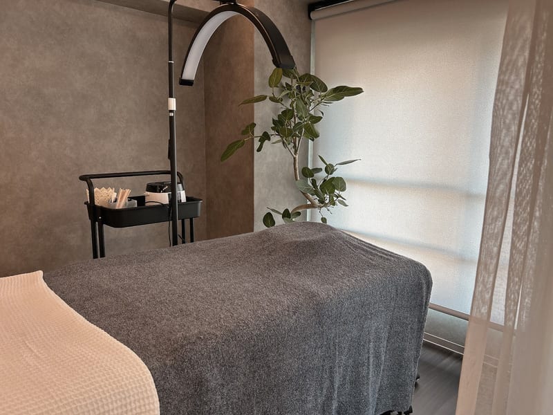 boulard 箕面メイプルホール前店(豊中)のメンズ眉毛サロン