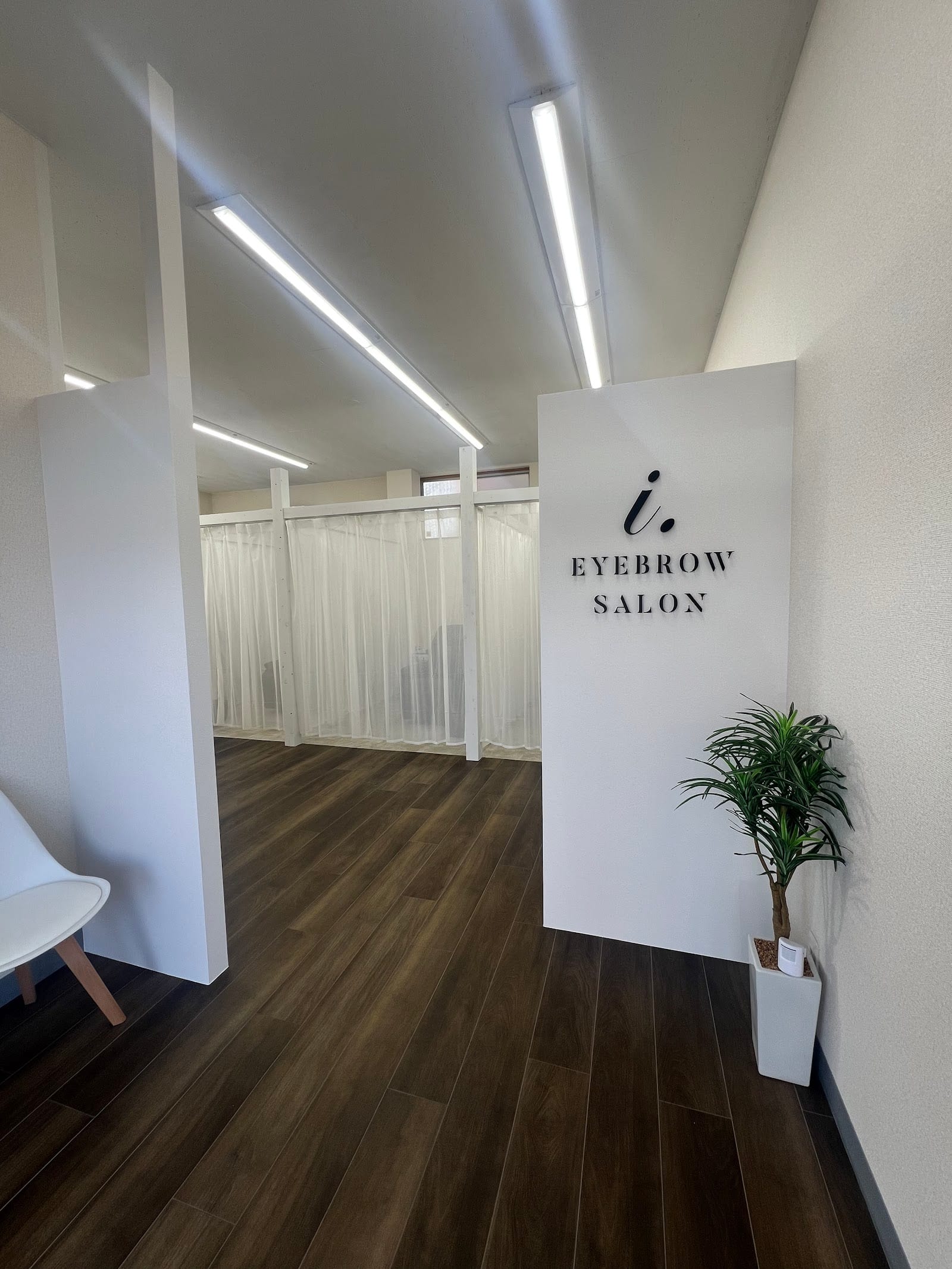 i. 山形江俣店(山形)のメンズ眉毛サロン店内写真 1枚目