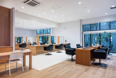 eye salon koa by SARA 山口店 店内写真 1枚目
