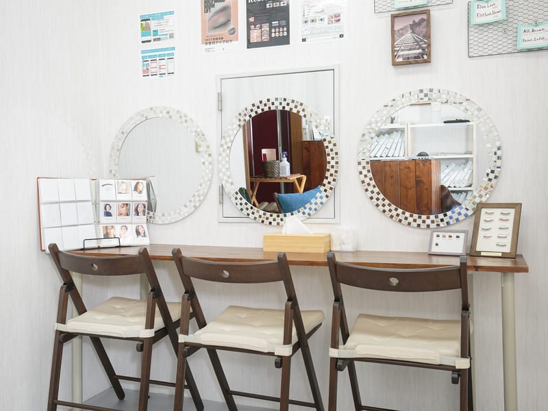 eyelash&eyebrow studio Leanalu 横浜店 フラットラッシュ・まつげパーマ・アイブロウ(横浜)のメンズ眉毛サロン