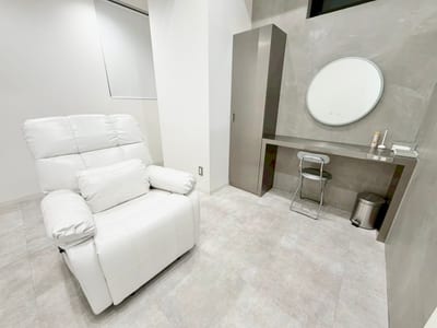 Une fleur MIRAGE横浜店 店内写真 4枚目