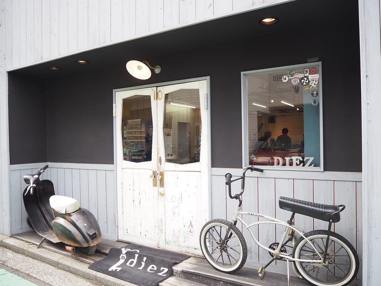 Diez nail eyelash(横浜)のメンズ眉毛サロン店内写真 1枚目